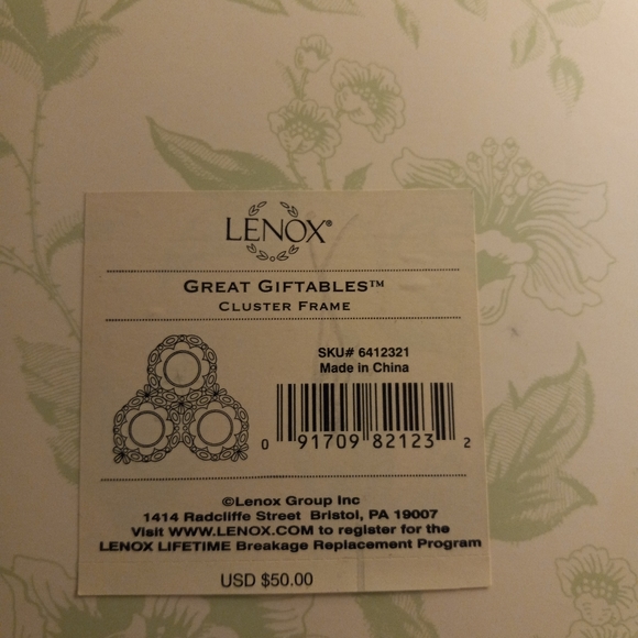 Lenox cluster frame - Picture 2 of 3